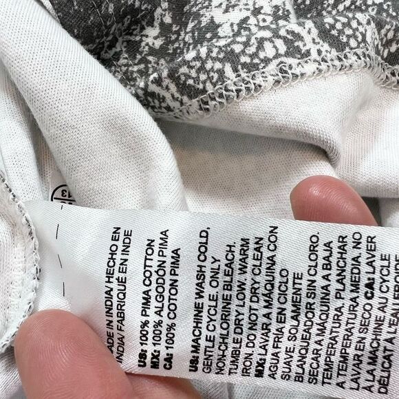 Chico's Tunic Top Women's 4X Slate Gray Snake Long Sleeve Mock Neck Back Zip NWT - Picture 8 of 12